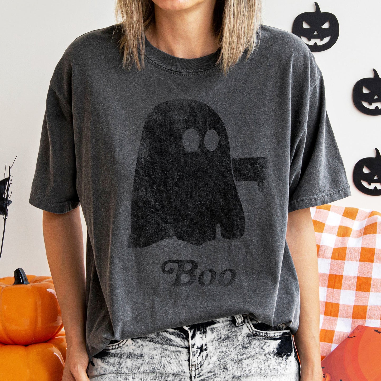 Boo Retro Ghost Comfort Colors Tshirt